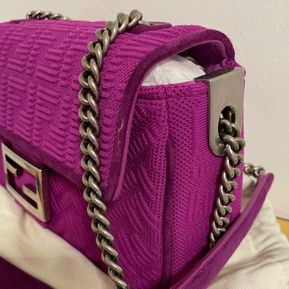 TODAY only🎄SALE FENDI baguette bag New absolutely gorgeous limited edition - Picture 6 of 17